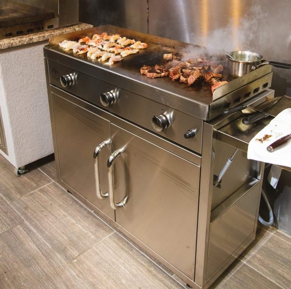 Premium BBQ Grills and Outdoor Kitchens | The BBQ Store