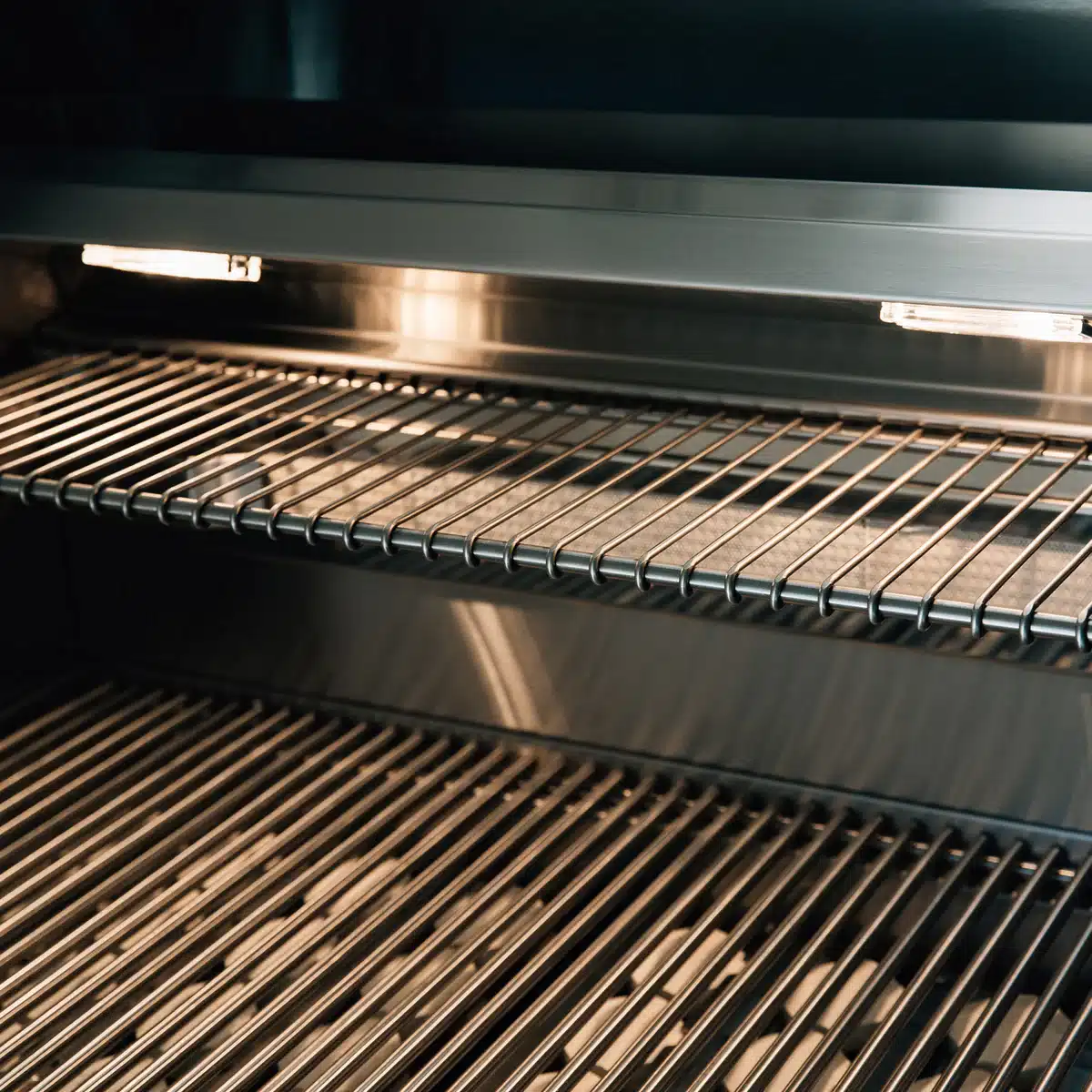 Summerset Alturi 42" Built-in Grill - Image 16