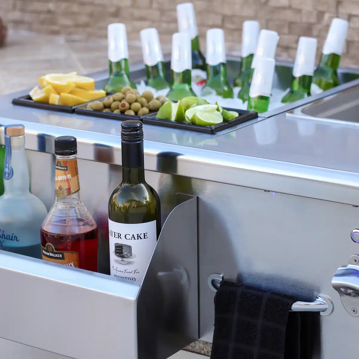 Summerset 30" Lighted Beverage & Prep Station - Image 3