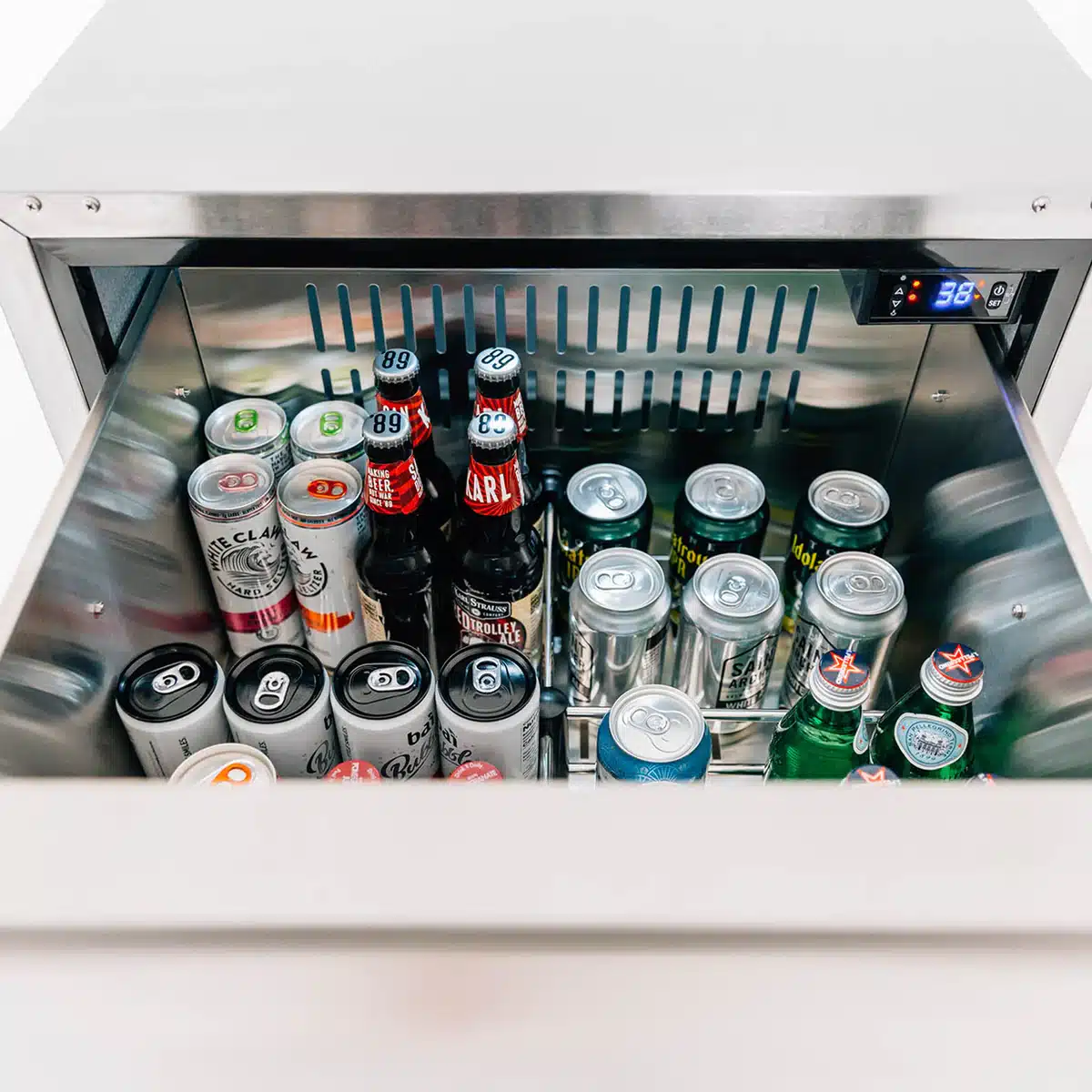 Summerset 24" 5.3c Deluxe Outdoor Rated 2-Drawer Refrigerator - Image 6
